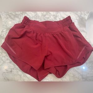 Lululemon Hotty hot shorts